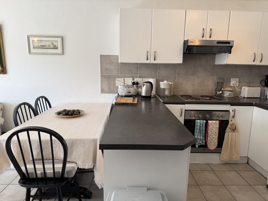 To Let 2 Bedroom Property for Rent in Plumstead Western Cape